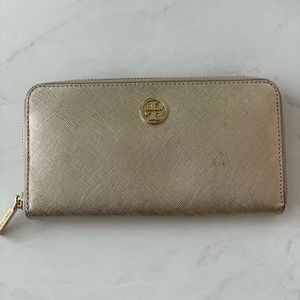 TORY BURCH GOLD METALLIC SLIM CONTINENTAL WALLET